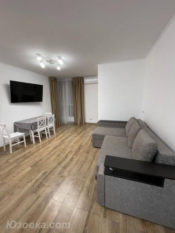 2-комн. квартира, 54м², с мебелью, 4/5 эт., ДОНЕЦК
