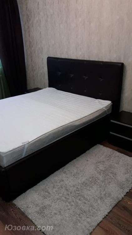 2-комн. квартира, 65м², с мебелью, 2/5 эт., ДОНЕЦК
