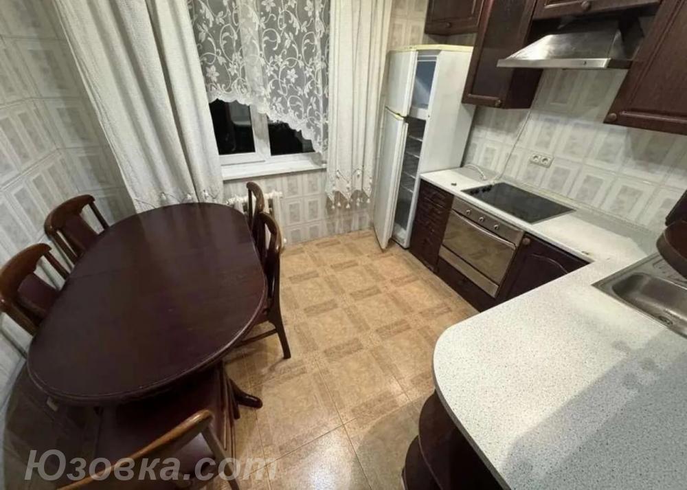 2-комн. квартира, 45м², с мебелью, 2/9 эт., ДОНЕЦК