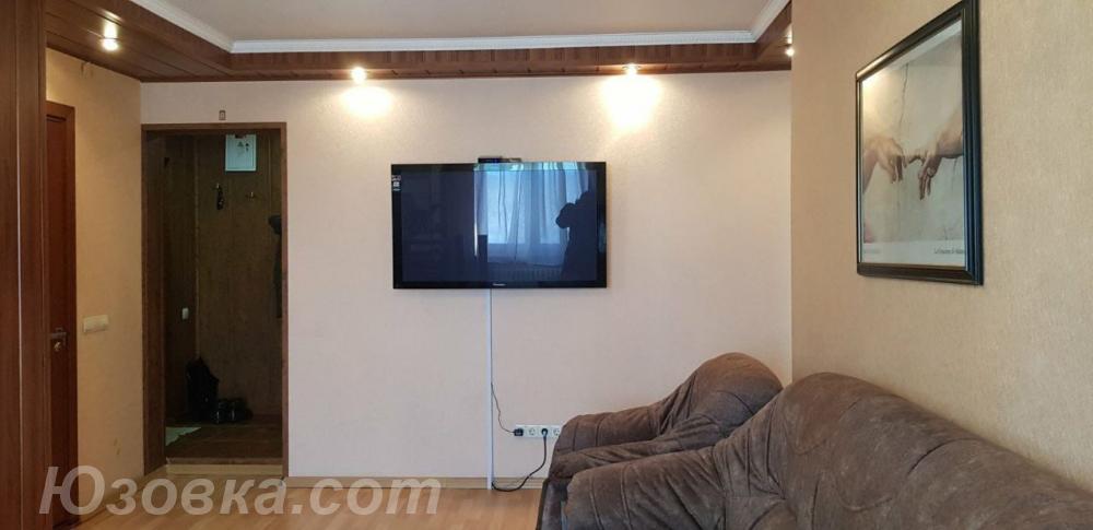2-комн. квартира, 52м², с мебелью, 4/5 эт., ДОНЕЦК