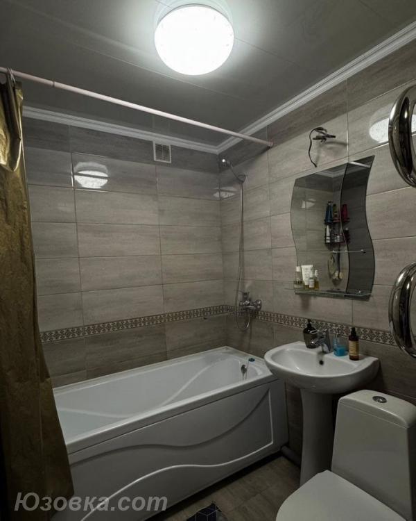 2-комн. квартира, 46м², с мебелью, 2/9 эт., ДОНЕЦК