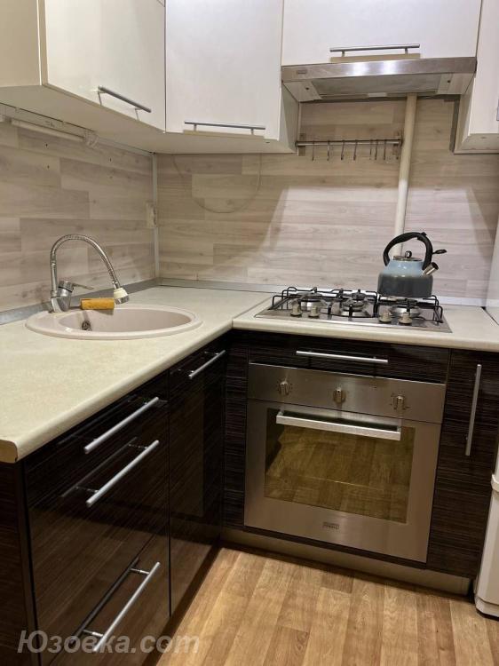 1-комн. квартира, 32м², с мебелью, 3/4 эт., ДОНЕЦК