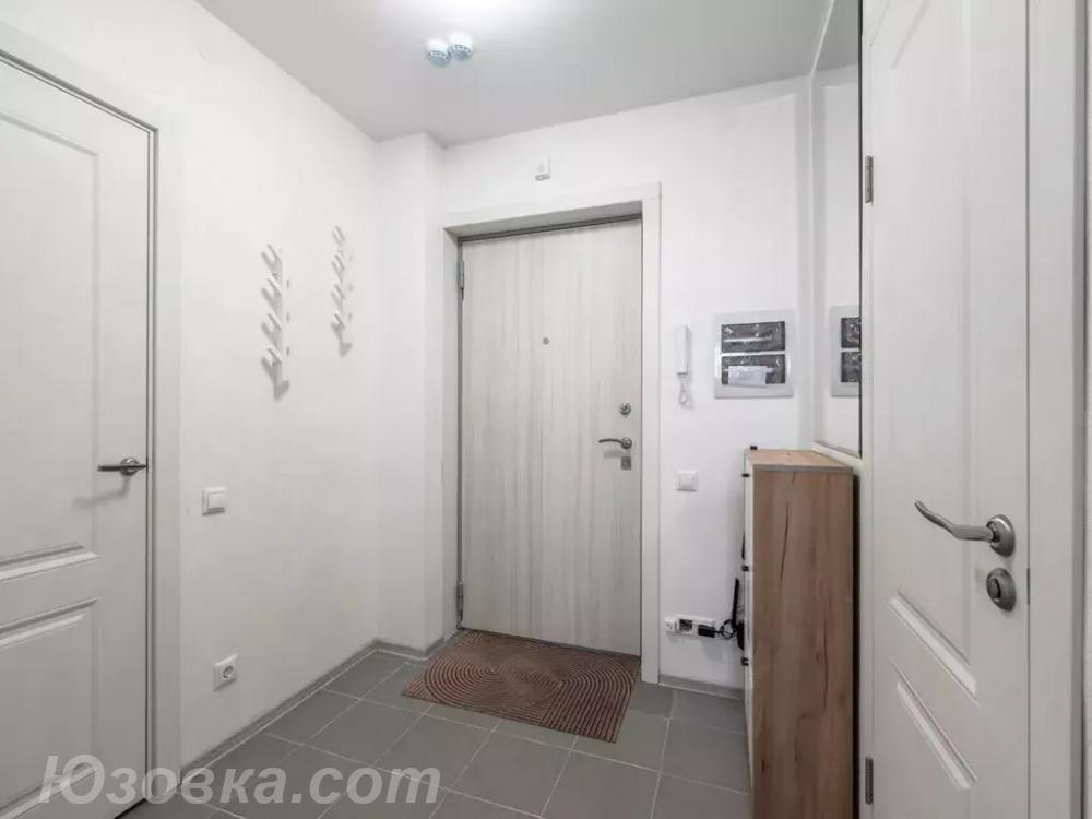 1-комн. квартира, 40м², с мебелью, 2/9 эт., ДОНЕЦК
