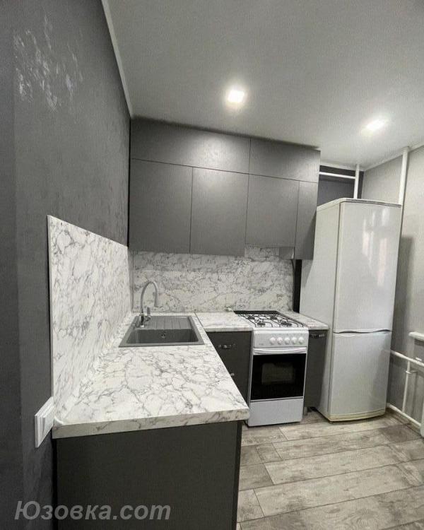1-комн. квартира, 35м², с мебелью, 3/9 эт., ДОНЕЦК