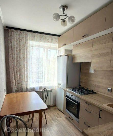 2-комн. квартира, 50м², с мебелью, 3/9 эт., ДОНЕЦК