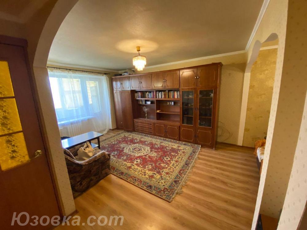 1-комн. квартира, 32 м², вторичка, 4/5 эт., ДОНЕЦК