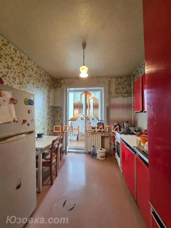 3-комн. квартира, 67 м², вторичка, 4/9 эт., ДОНЕЦК