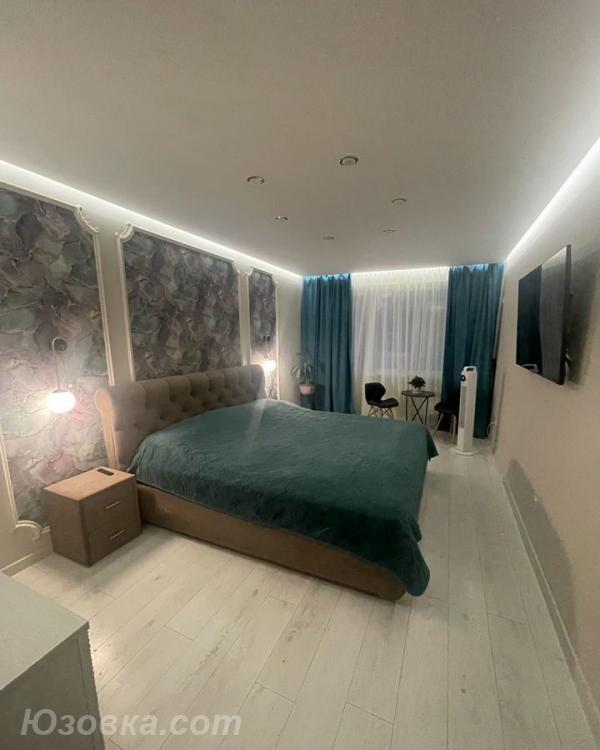 2-комн. квартира, 54м², с мебелью, 2/5 эт., ДОНЕЦК