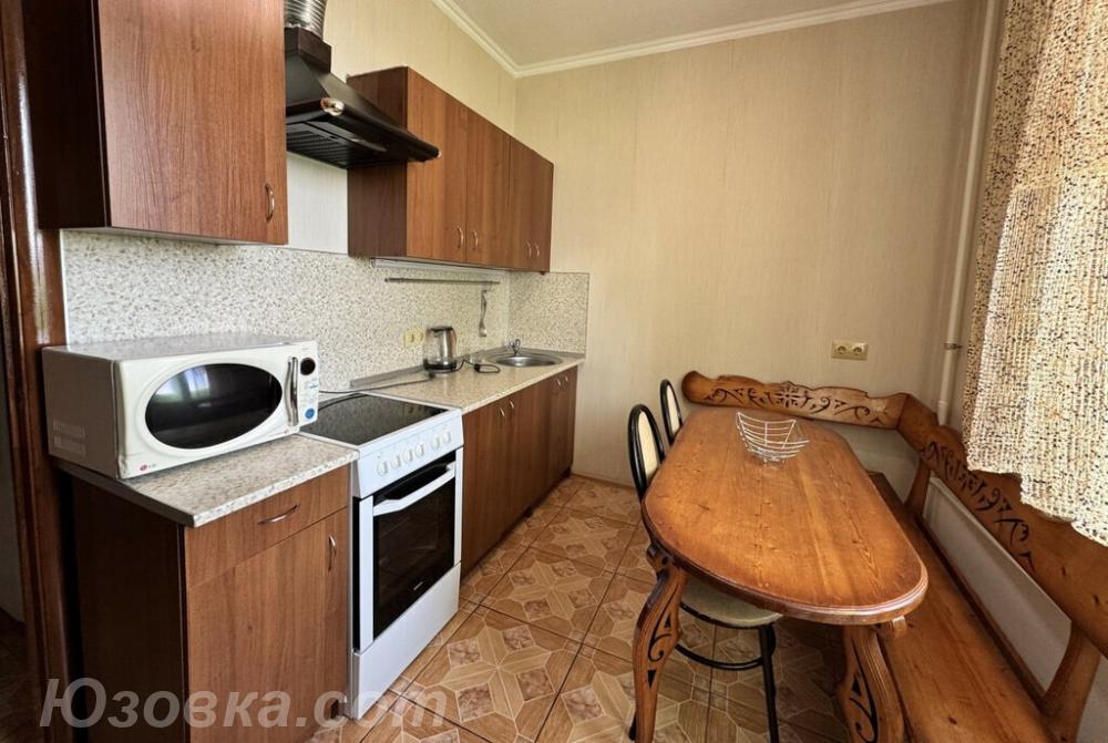 1-комн. квартира, 45м², с мебелью, 4/9 эт., ДОНЕЦК