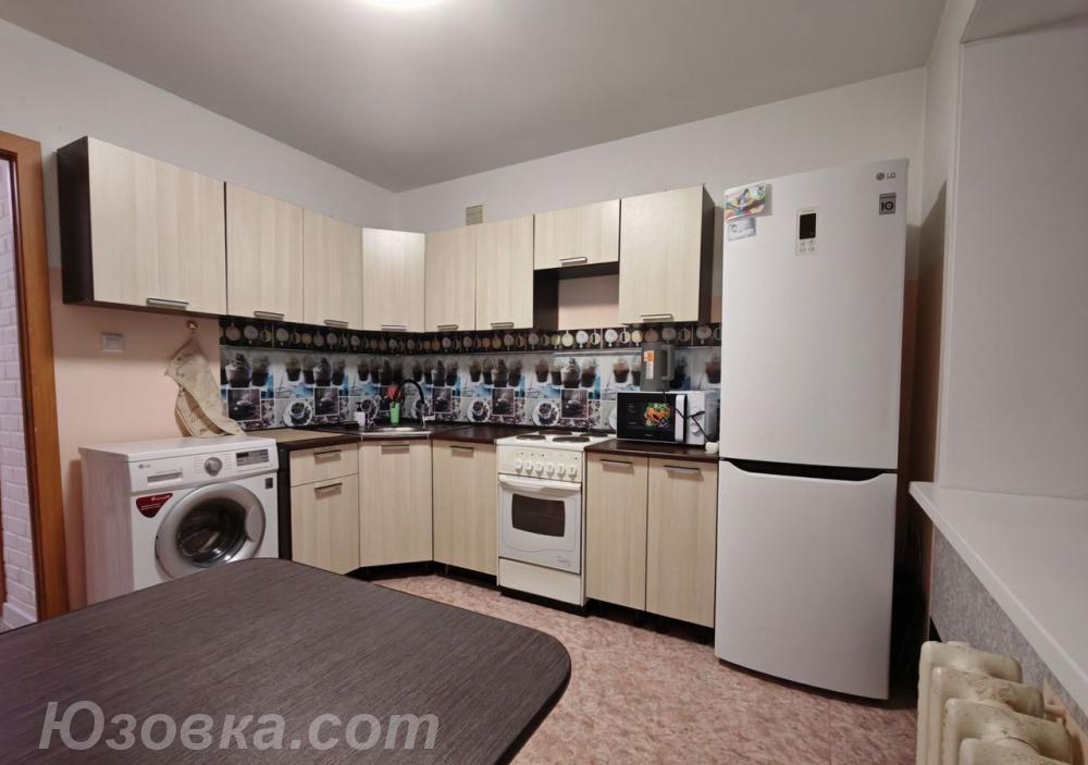 2-комн. квартира, 45м², с мебелью, 4/10 эт.