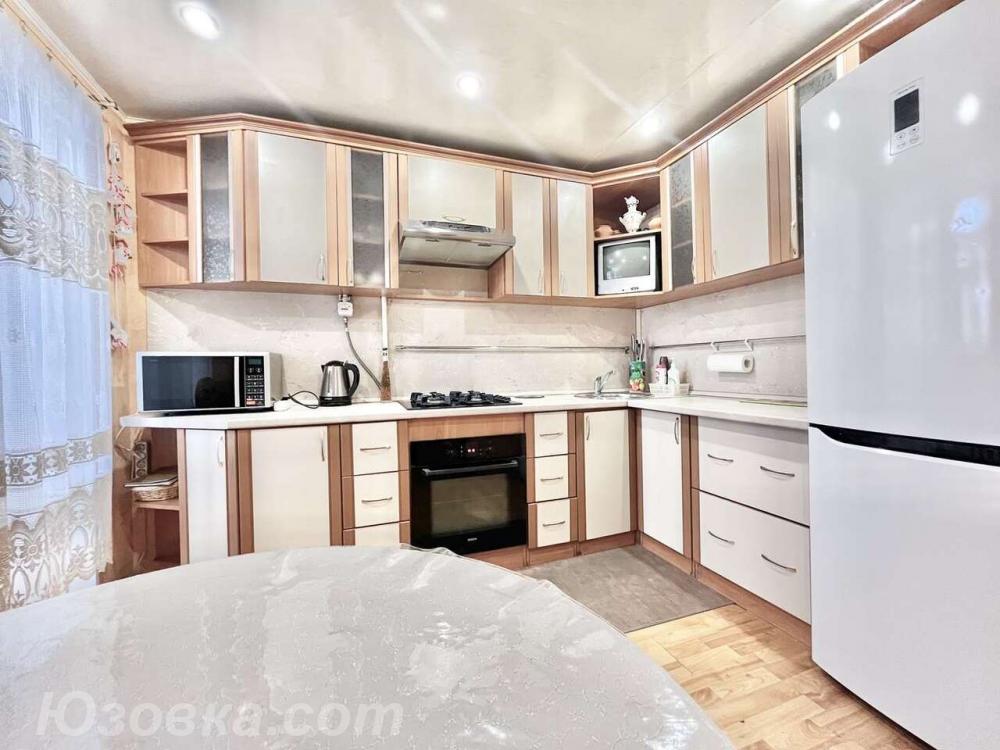 2-комн. квартира, 55м², с мебелью, 3/5 эт., ДОНЕЦК