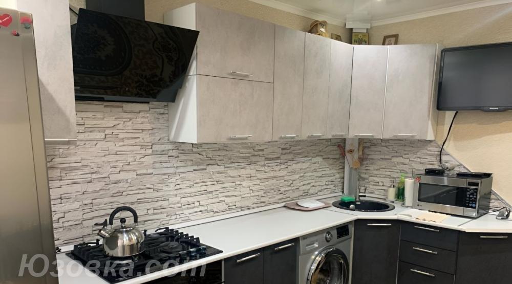 2-комн. квартира, 55м², с мебелью, 4/9 эт., ДОНЕЦК