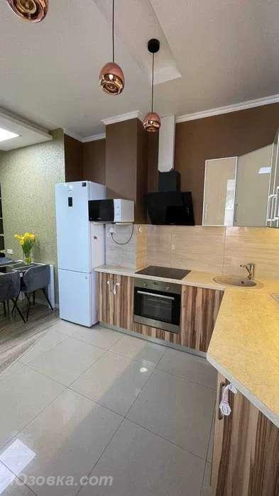 2-комн. квартира, 75м², с мебелью, 10/20 эт., ДОНЕЦК
