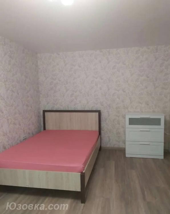 2-комн. квартира, 48м², с мебелью, 2/5 эт., ДОНЕЦК
