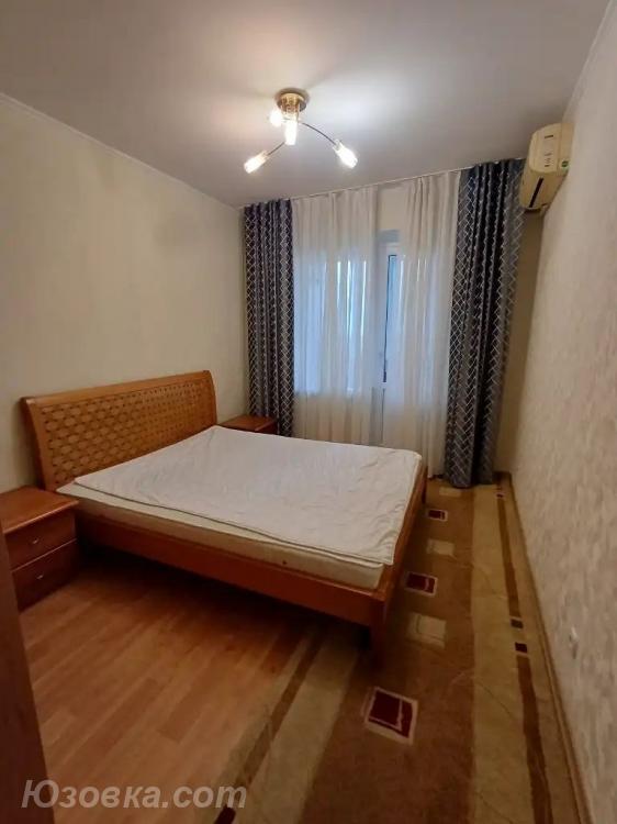 6-комн. квартира, 67м², с мебелью, 3/9 эт.