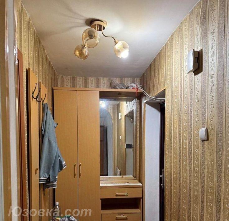 2-комн. квартира, 33м², с мебелью, 6/9 эт., ДОНЕЦК