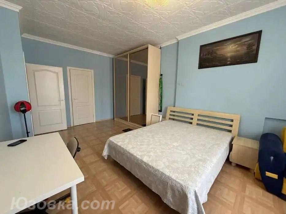 2-комн. квартира, 49м², с мебелью, 3/9 эт., ДОНЕЦК