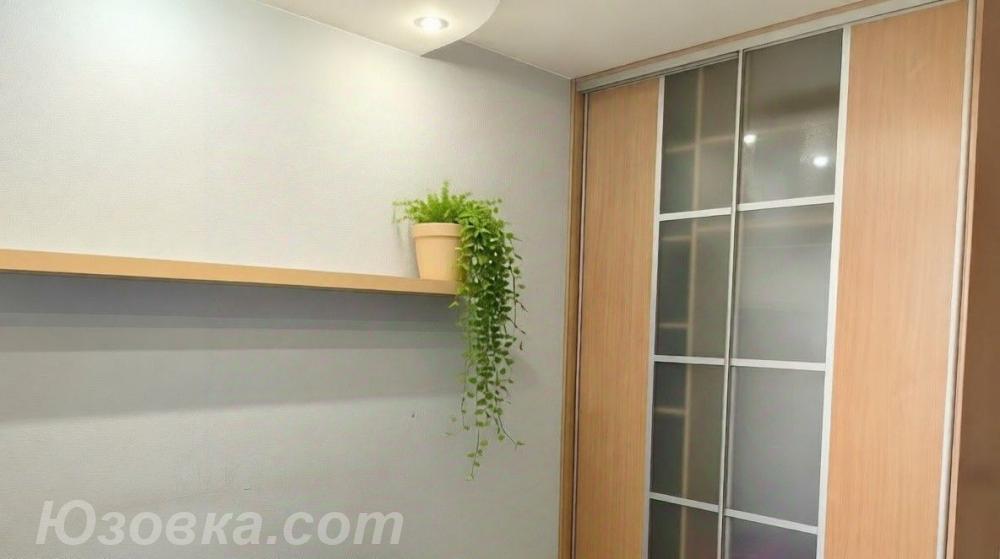 2-комн. квартира, 45м², с мебелью, 4/10 эт., ДОНЕЦК