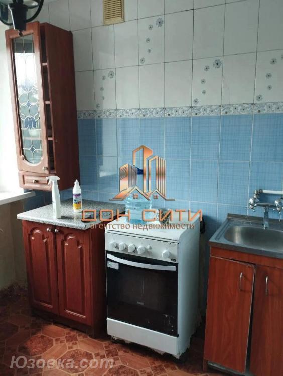 2-комн. квартира, 43 м², вторичка, 3/3 эт., ДОНЕЦК