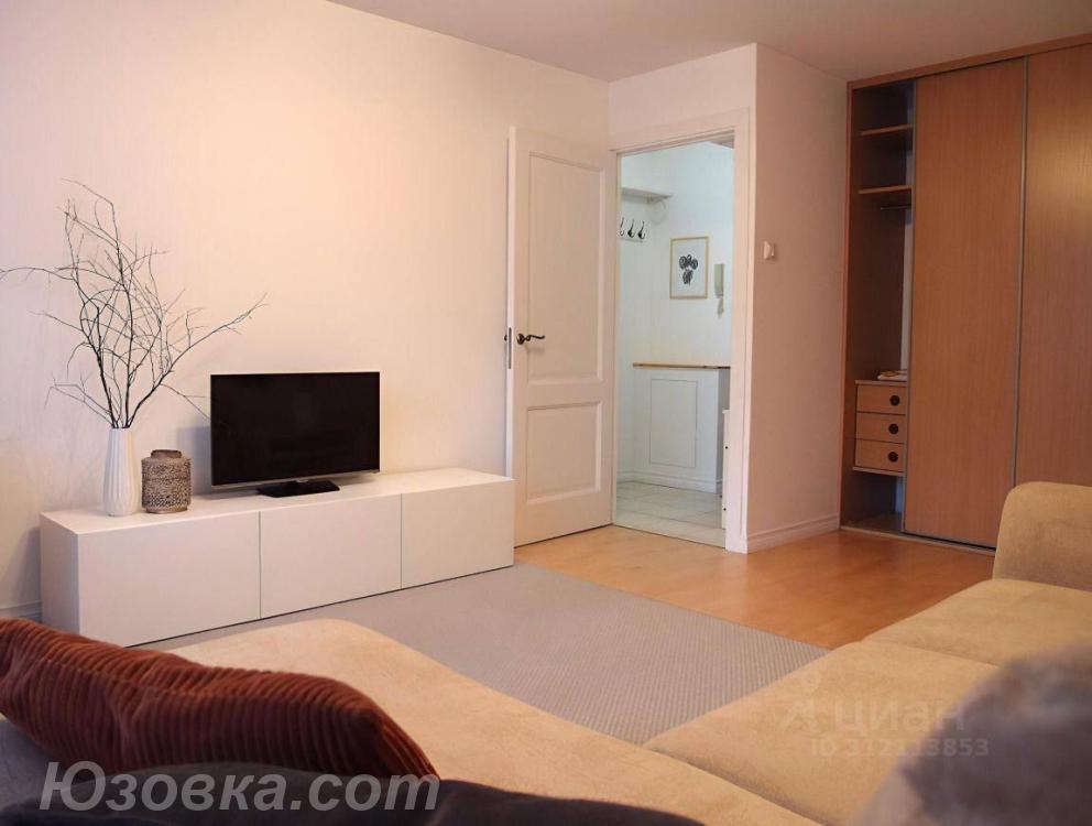 1-комн. квартира, 35м², с мебелью, 1/1 эт.