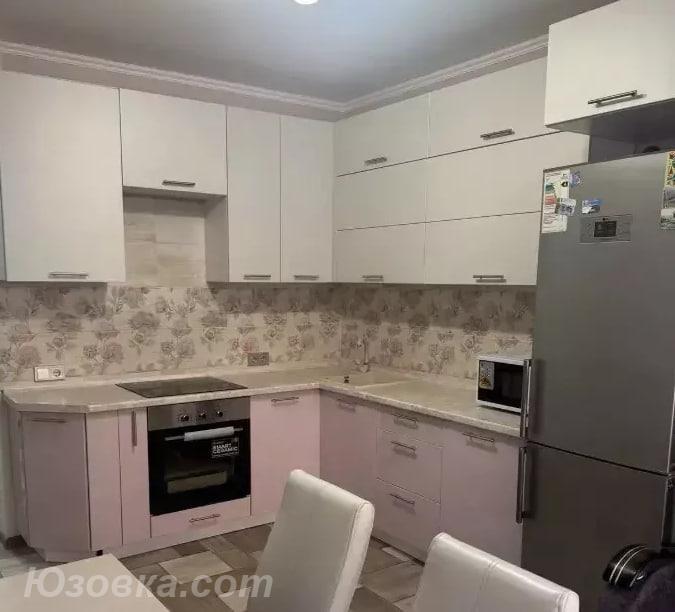 2-комн. квартира, 55м², с мебелью, 2/9 эт., ДОНЕЦК