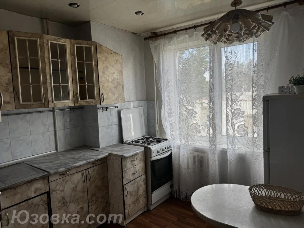2-комн. квартира, 52 м², вторичка, 5/9 эт., ДОНЕЦК