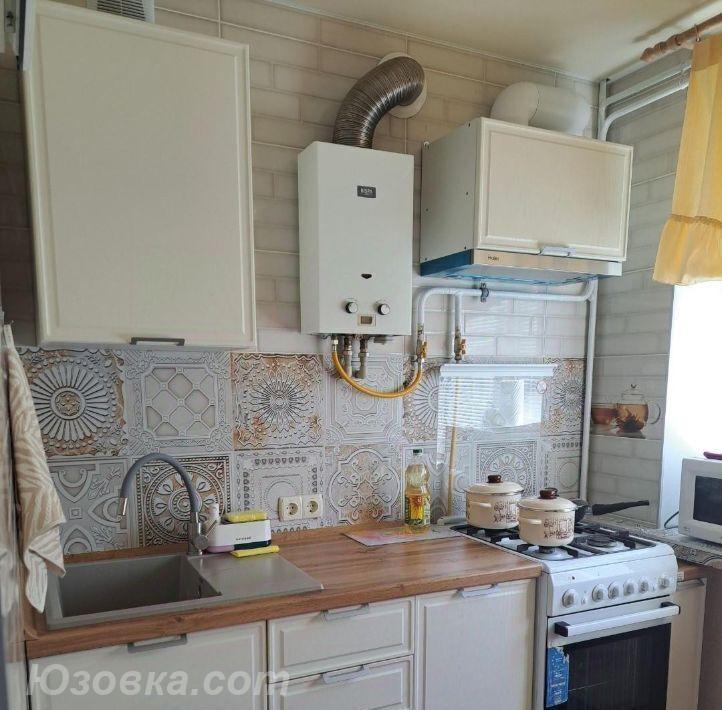 2-комн. квартира, 40м², с мебелью, 3/9 эт., ДОНЕЦК