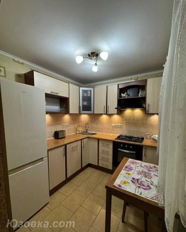 2-комн. квартира, 46м², с мебелью, 3/5 эт., ДОНЕЦК