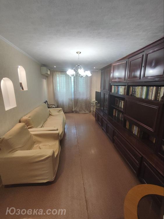 2-комн. квартира, 44 м², вторичка, 4/5 эт.