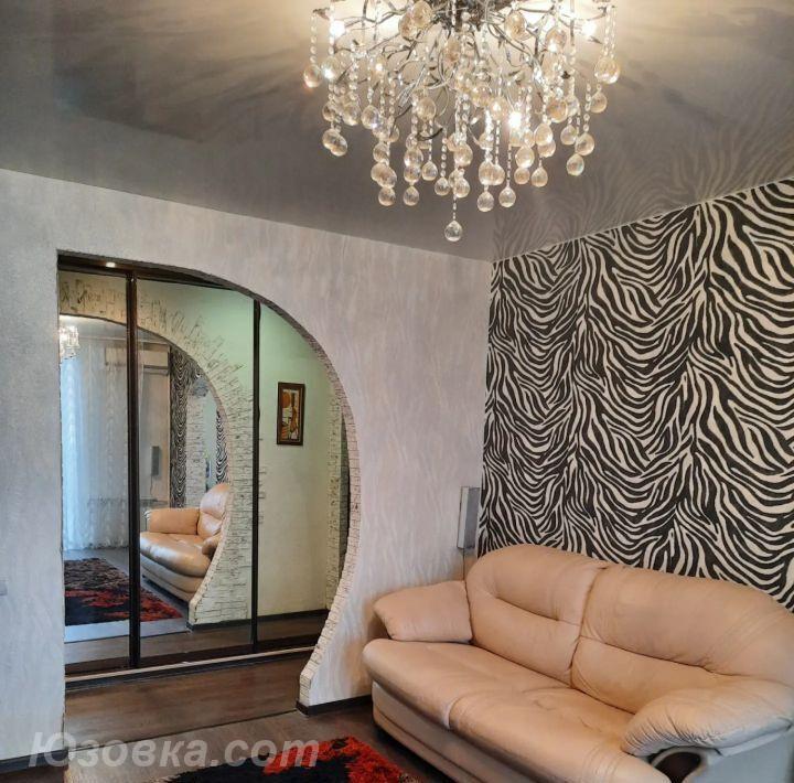 2-комн. квартира, 49м², с мебелью, 3/5 эт.