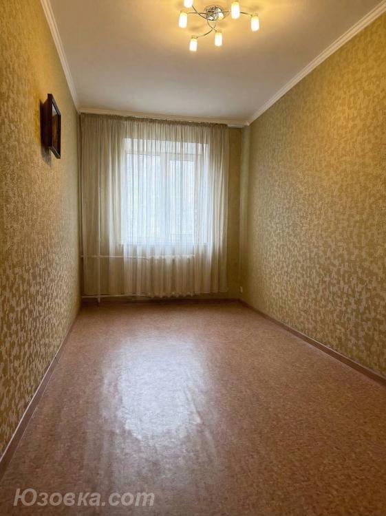 3-комн. квартира, 56 м², вторичка, 3/4 эт., ДОНЕЦК