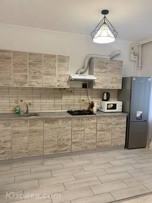 2-комн. квартира, 54м², с мебелью, 2/9 эт.