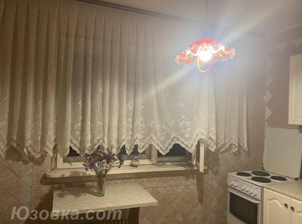 1-комн. квартира, 36м², с мебелью, 3/5 эт., ДОНЕЦК