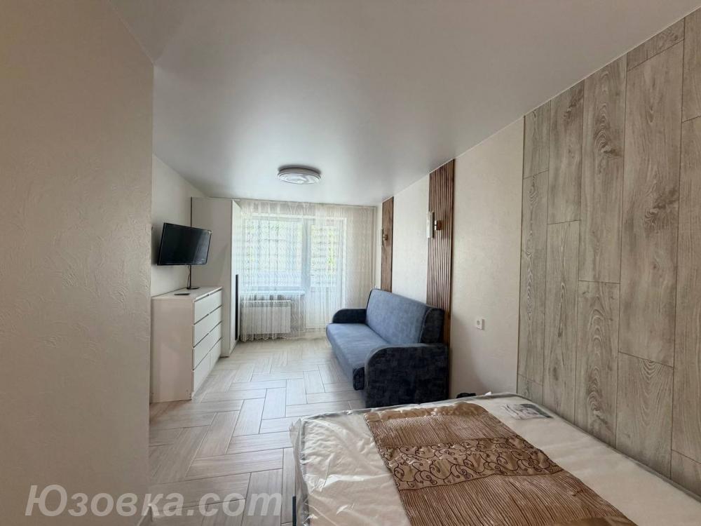 студия квартира, 35м², с мебелью, 3/9 эт., ДОНЕЦК