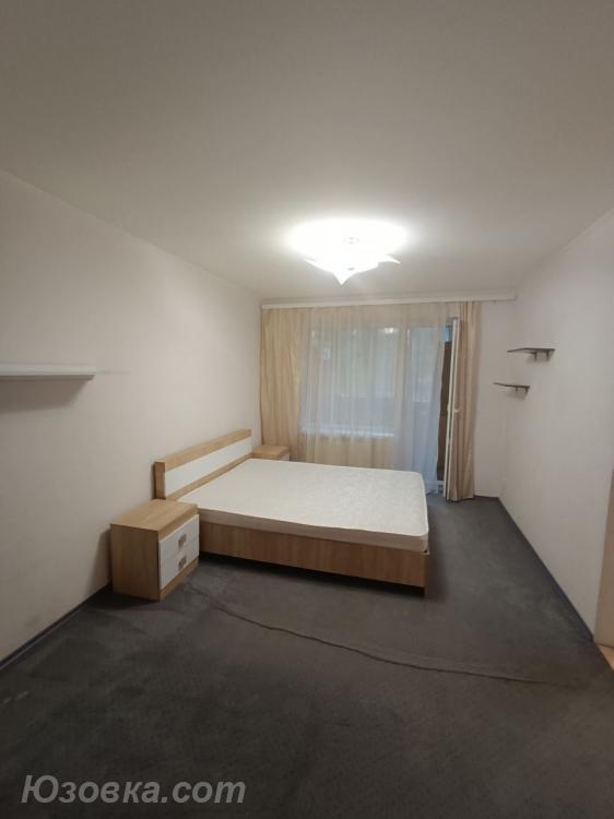 2-комн. квартира, 48м², с мебелью, 2/9 эт., ДОНЕЦК