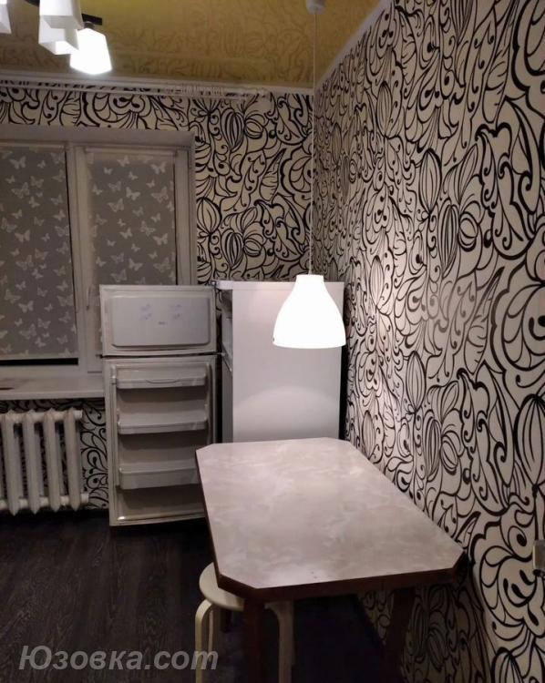 2-комн. квартира, 40м², с мебелью, 2/11 эт., ДОНЕЦК