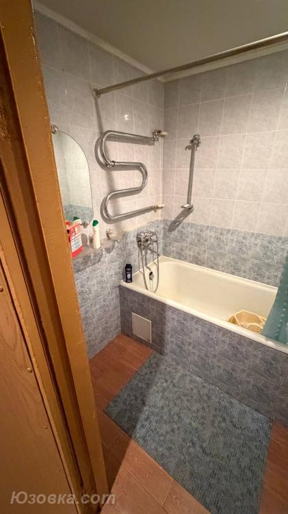 1-комн. квартира, 32 м², вторичка, 3/4 эт., ДОНЕЦК