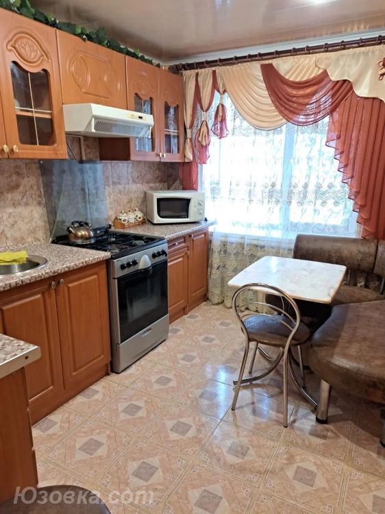 2-комн. квартира, 50м², с мебелью, 6/9 эт.