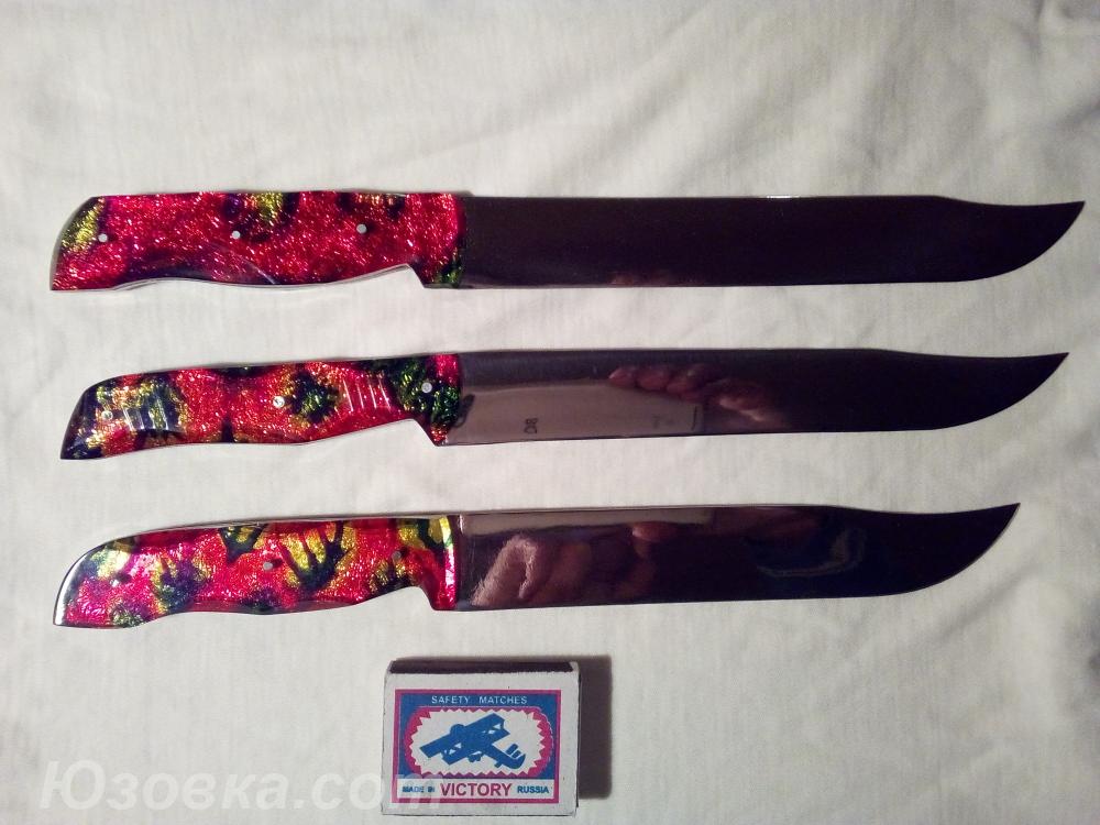 Новый подарочный набор из трех кухонных ножей .