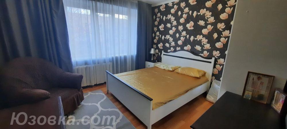 2-комн. квартира, 52 м², вторичка, 5/5 эт., ДОНЕЦК