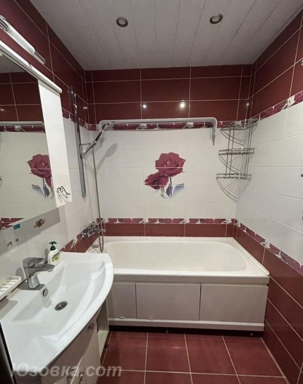1-комн. квартира, 45м², с мебелью, 2/5 эт., Макеевка