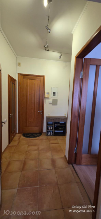 2-комн. квартира, 54 м², вторичка, 5/5 эт., ДОНЕЦК