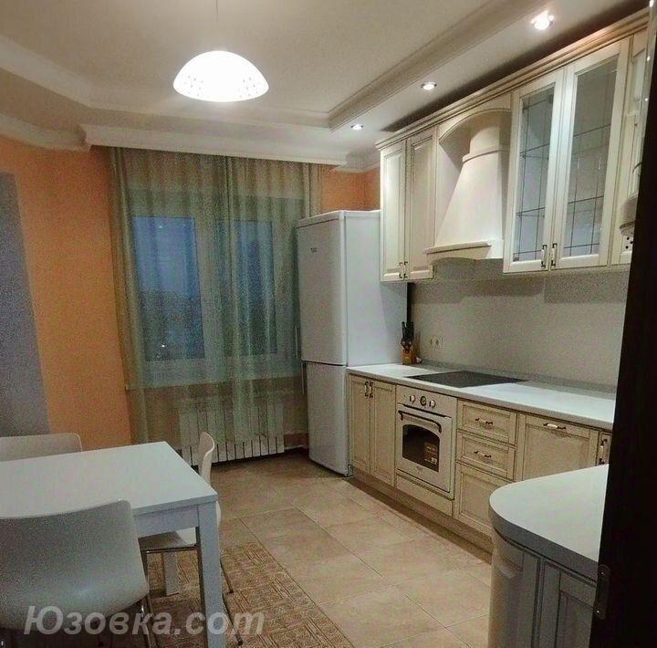 3-комн. квартира, 75м², с мебелью, 4/5 эт., ДОНЕЦК