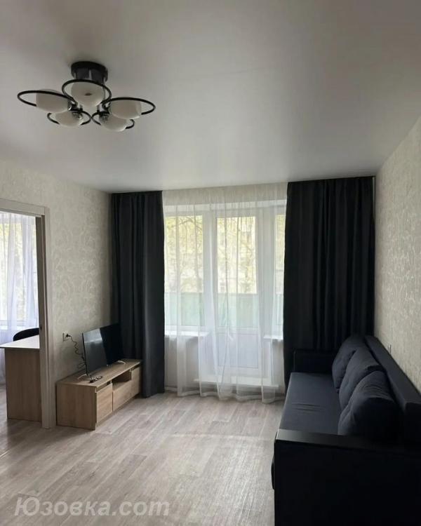 2-комн. квартира, 45м², с мебелью, 3/5 эт., ДОНЕЦК