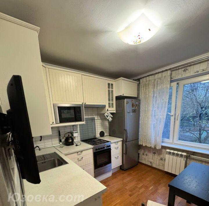 2-комн. квартира, 43м², с мебелью, 2/9 эт., ДОНЕЦК