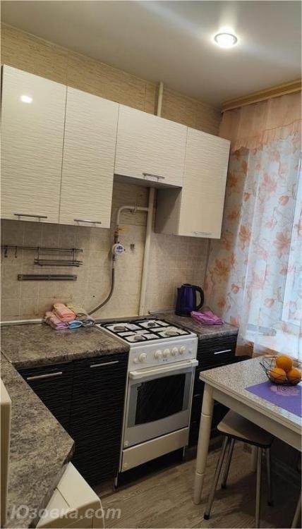 2-комн. квартира, 48м², с мебелью, 3/5 эт., ДОНЕЦК