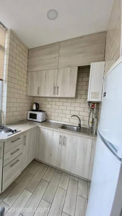 2-комн. квартира, 49м², с мебелью, 3/9 эт., ДОНЕЦК
