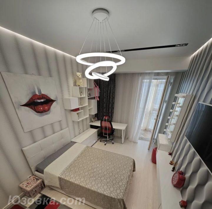 3-комн. квартира, 102м², с мебелью, 3/9 эт.