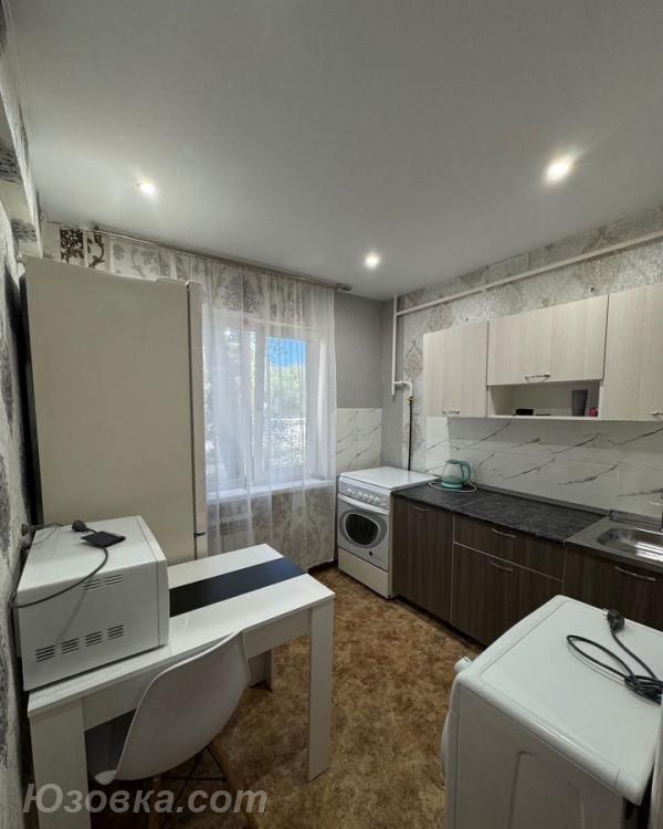 1-комн. квартира, 39м², с мебелью, 4/5 эт., ДОНЕЦК