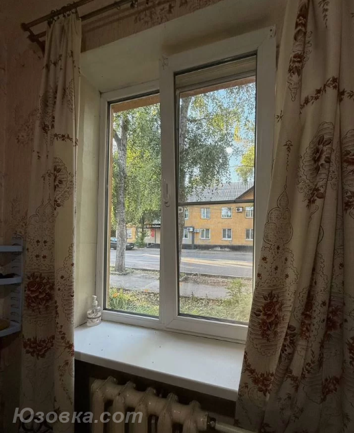 2-комн. квартира, 47 м², вторичка, 1/2 эт.